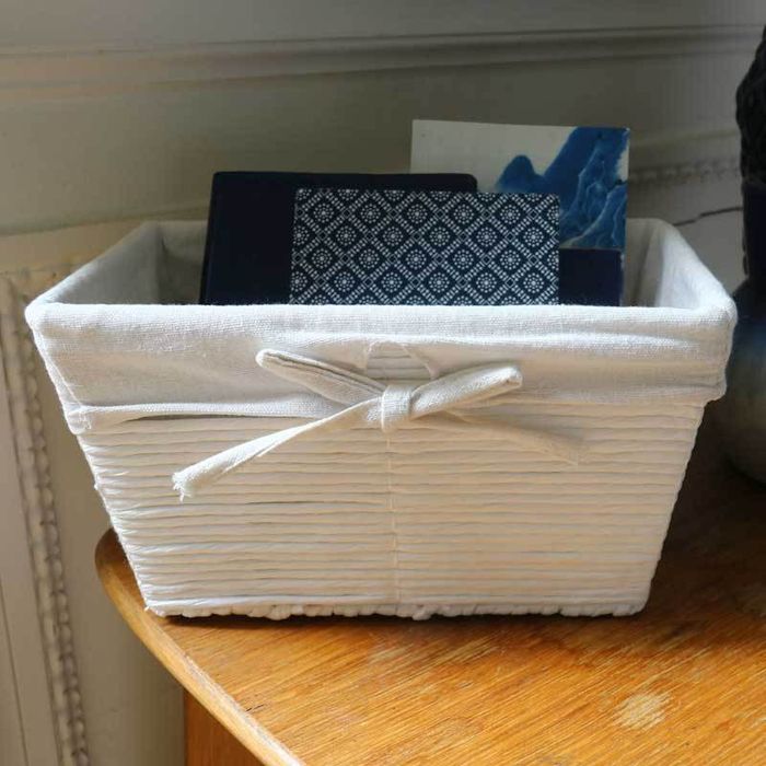 Kimo white paper basket