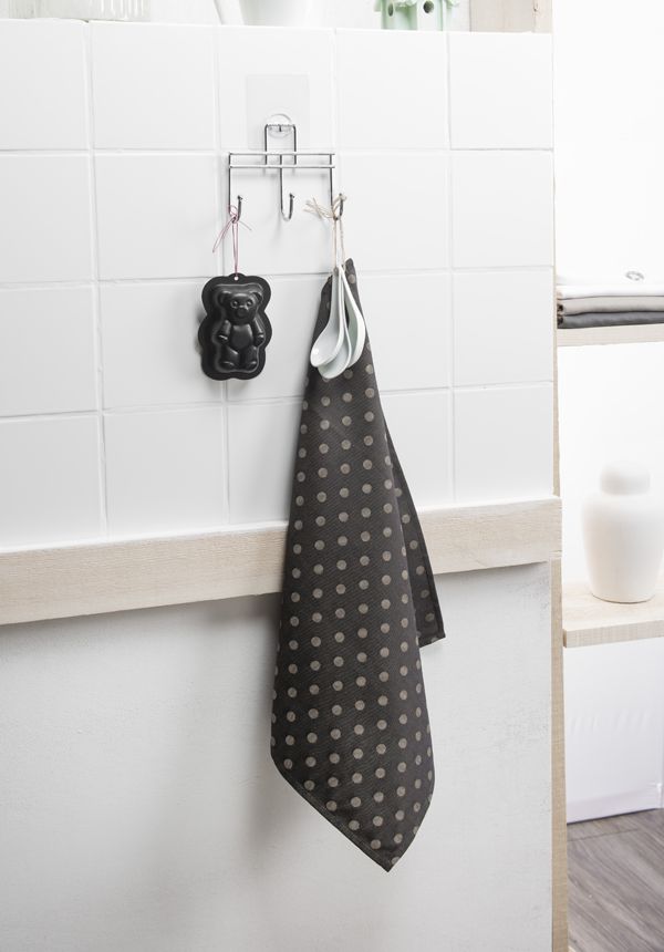 Bestlock Magic No Drilling Wall Mountable Triple Hook 3 Compactor