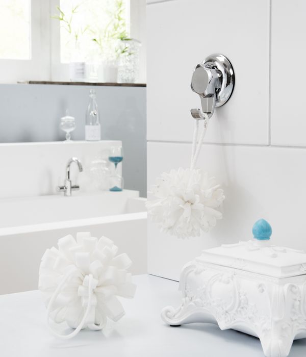 Bestlock Suction Wall Mountable Set of 4 Large Hanging Hooks 3 Compactor