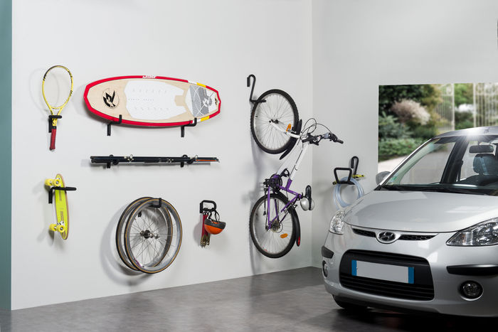 Walltech "Dock & Lock" Wall Mounted Short Hook 3 Compactor