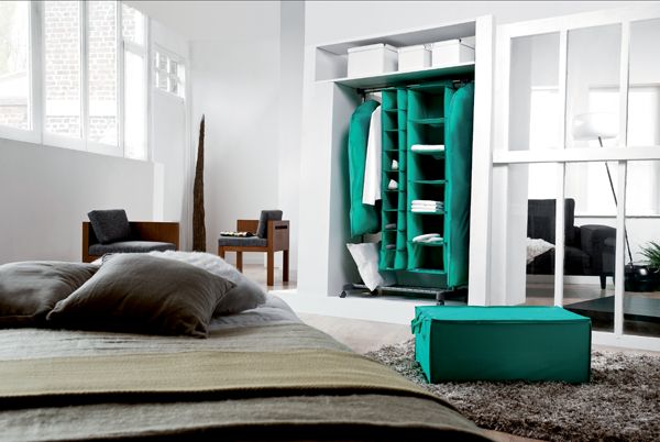 Hanging Shoe Organiser with 9 Compartments - Green 2 Compactor