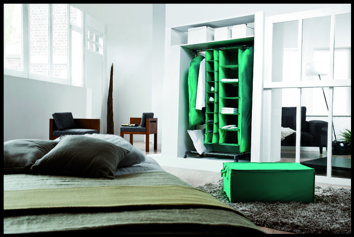 Hanging Clothes Organiser with 6 Compartments - Emerald Green 2 Compactor