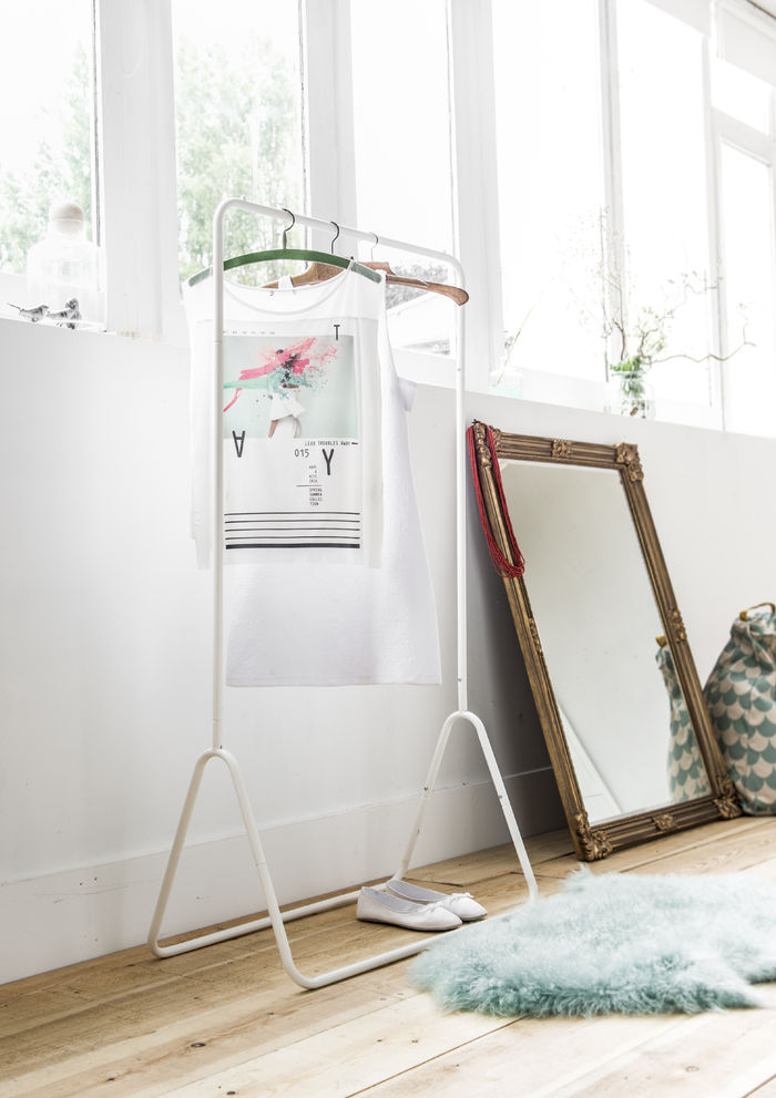 Fyn Single Metal Clothes Hanging Rail 5 Compactor