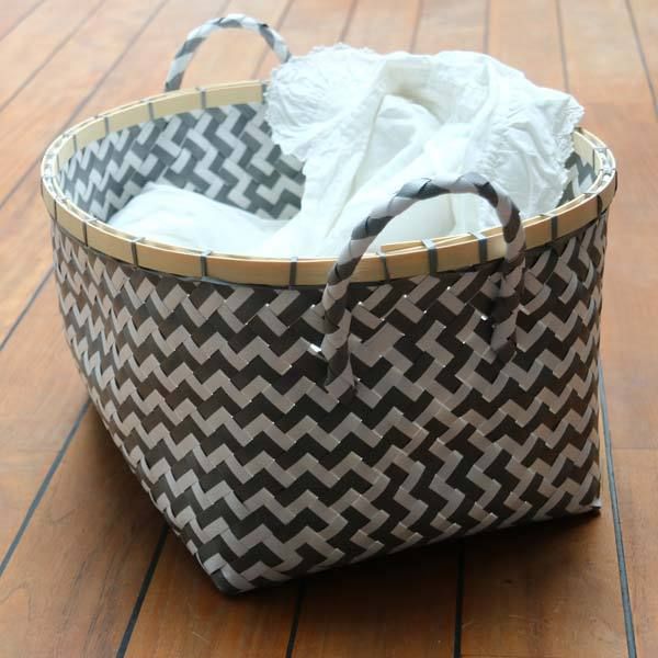 Grey "Zig-Zag" storage basket