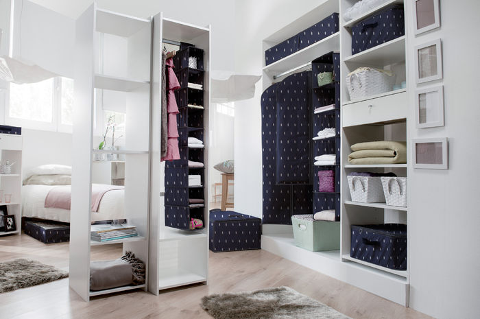 Kasuri flexible shoe organiser