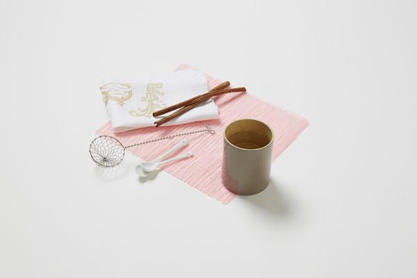 Small Bamboo Utensil Holder - Taupe 4 Compactor