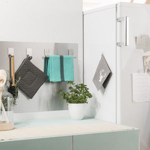 Magnetic Small Kitchen Towel Rail 5 Compactor