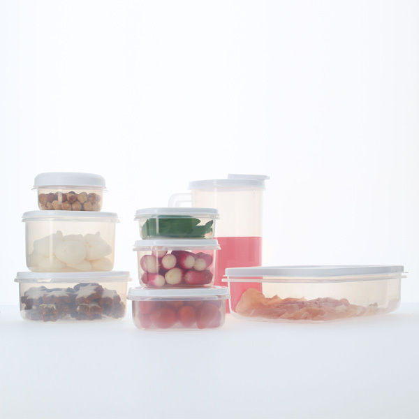 Set of 21 storage food boxes