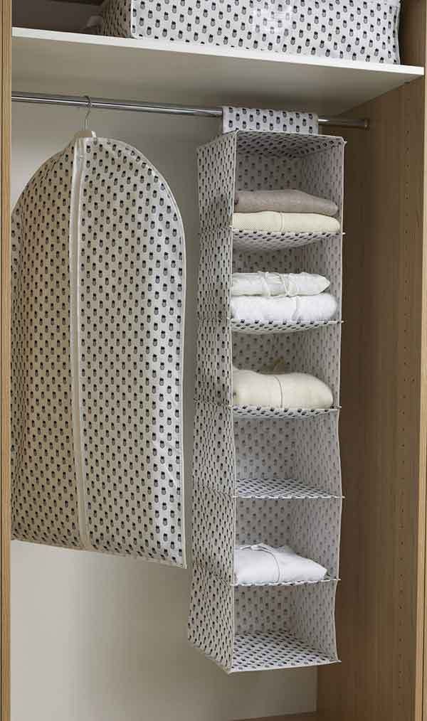 "Tropic" flexible sweater organiser