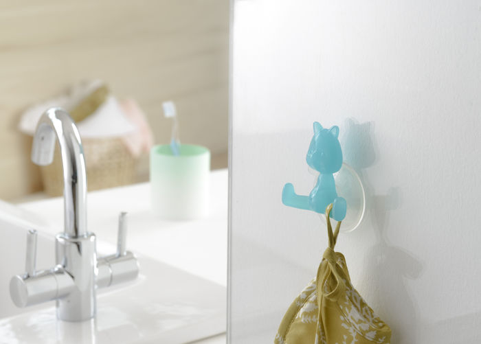 "Funny" Cat Suction Wall Hook - Turquoise 2 Compactor