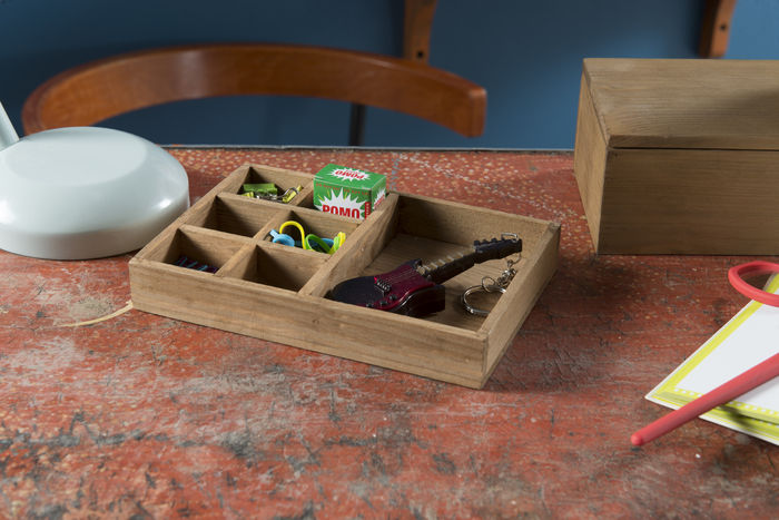 "Vintage" 7 compartment wooden tray 2 Compactor