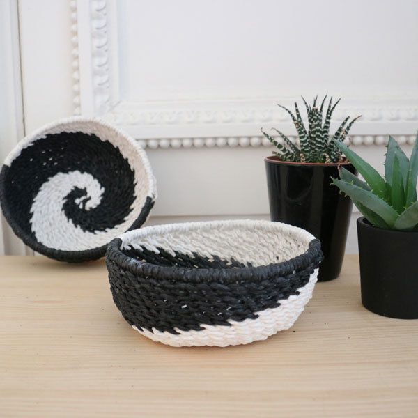 "Yala" Round Storage Basket - Black/White