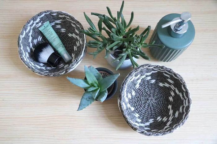 "Yala" Round Storage Basket - Grey/White