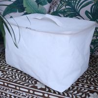 White zipped bag "Flex"